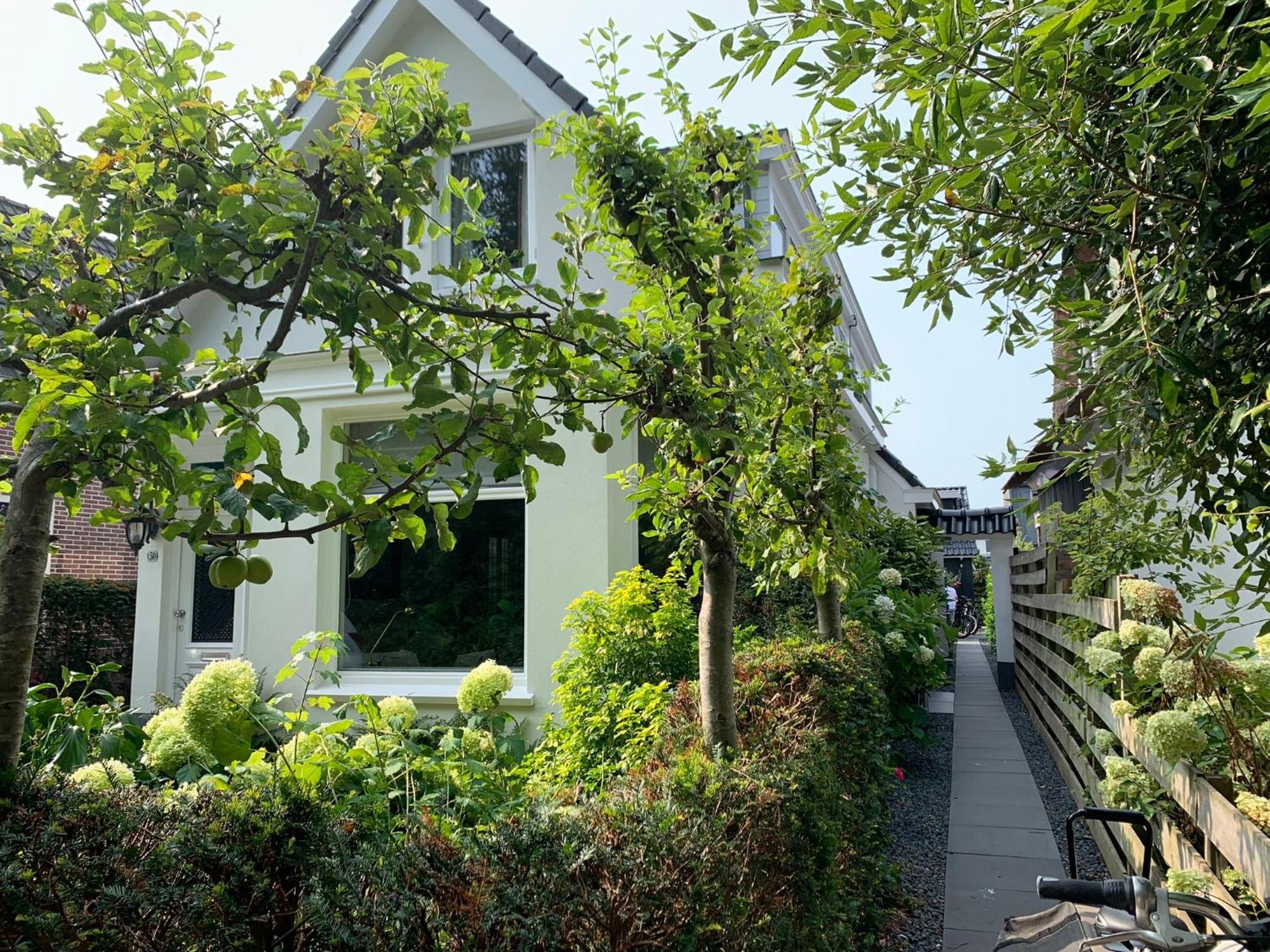 Appelbloesem Villa Берген Екстериор снимка